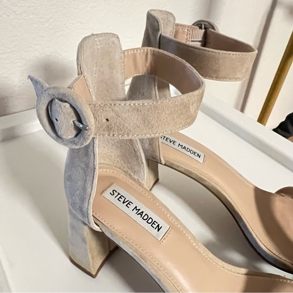 Steve Madden Reverie suede Sandals, chunky heel, nude, size 9.5, like new! - Picture 4 of 11